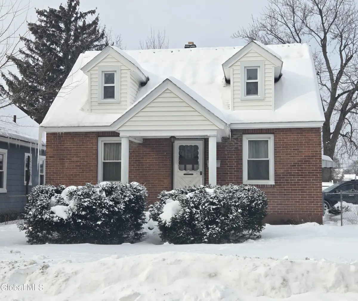 3045 Edgewood Avenue, Rotterdam, NY 12306 - #1