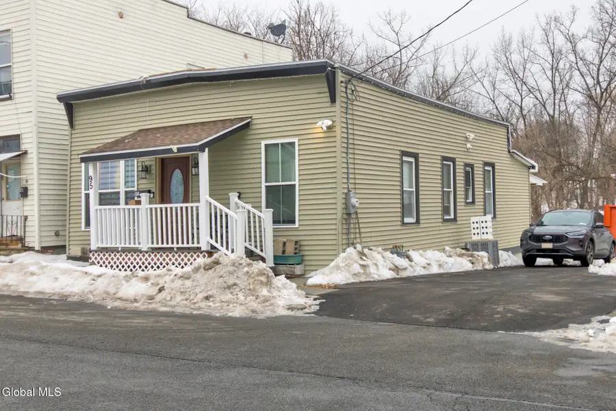 95 Johnston Avenue, Cohoes, NY 12047 - #2