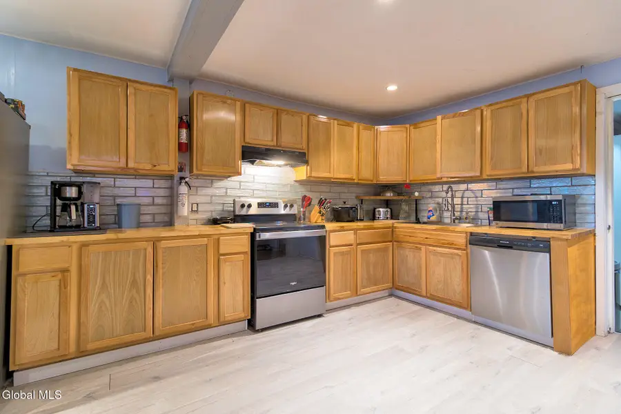 95 Johnston Avenue, Cohoes, NY 12047 - #3