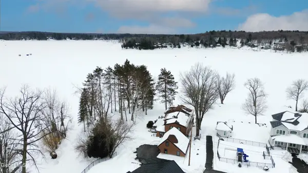 122 Boblin Marina Drive, Mayfield, NY 12117