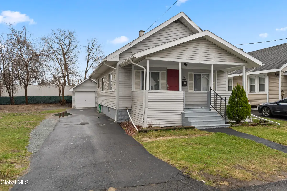 12 Arcadia Court, Colonie, NY 12205 - #1