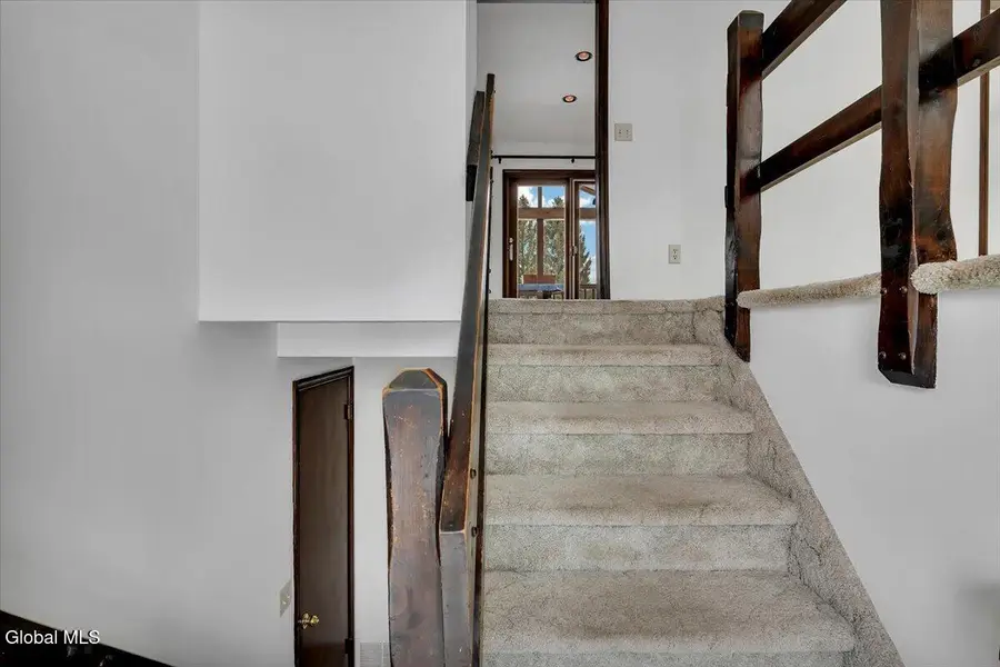 31 Tanners Lane, Rensselaer, NY 12144 - #2