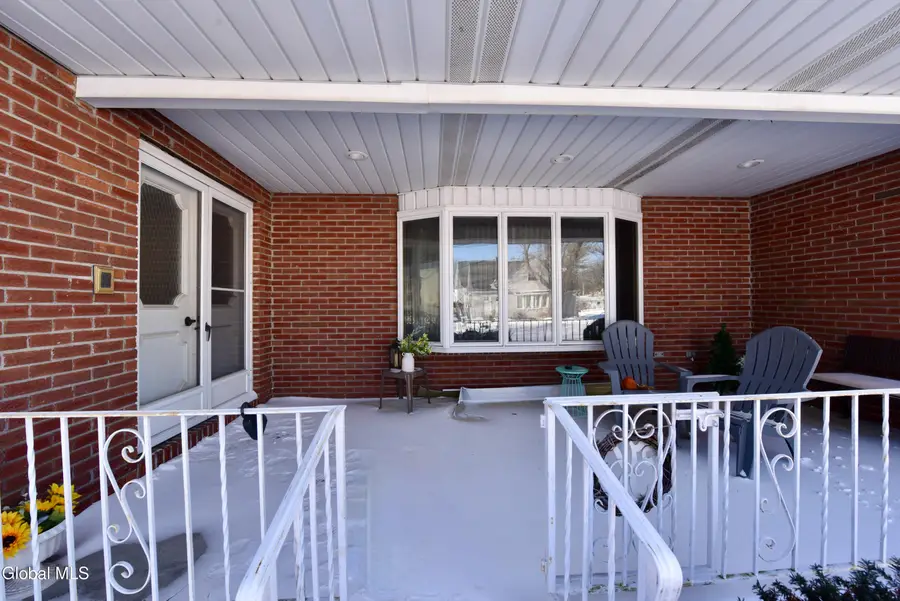 62 Monroe Avenue, Bethlehem, NY 12203 - #3