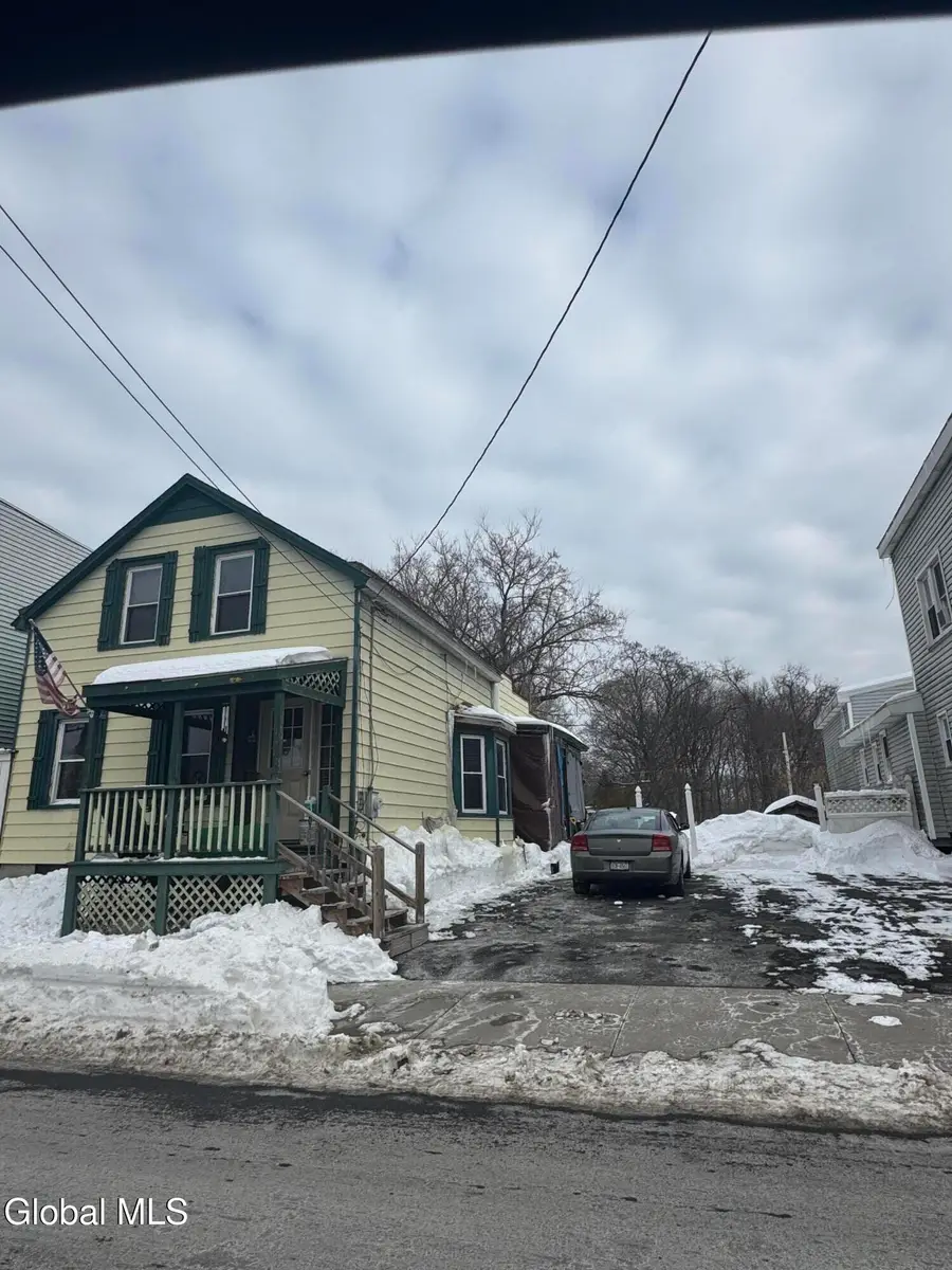 1484 3rd Street, Rensselaer, NY 12144 - #2