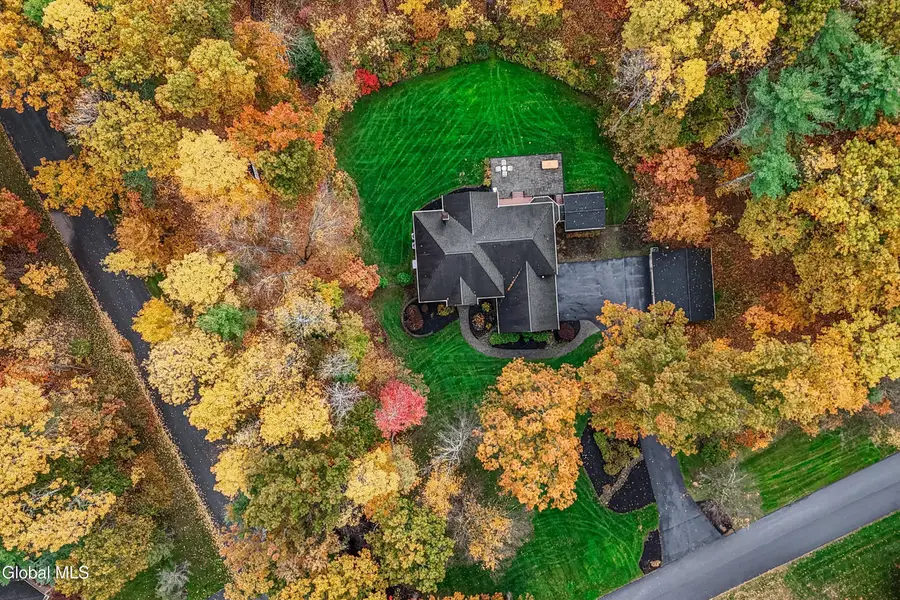 28 Winding Brook Drive, Saratoga Springs, NY 12866 - #3