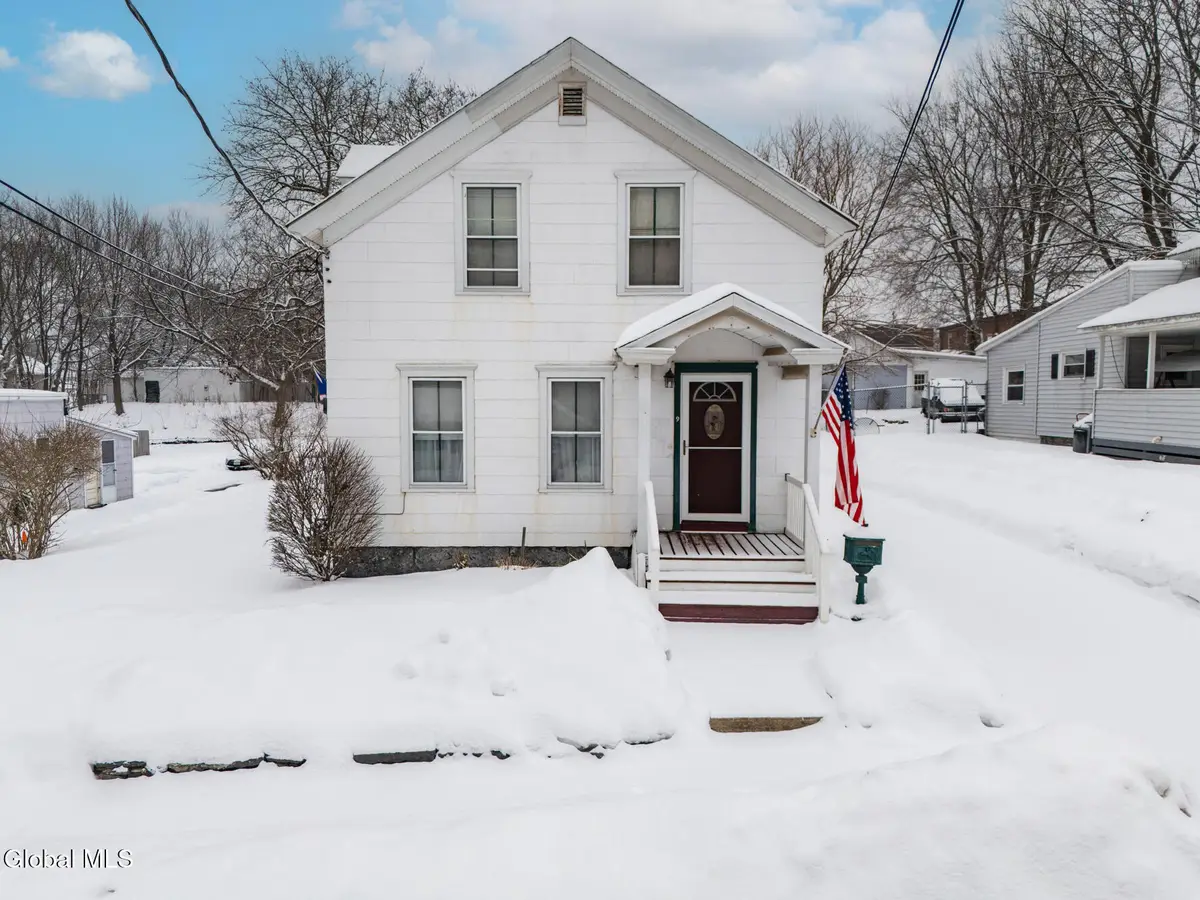 9 Fairview Street, South Glens Falls, NY 12803 - #1