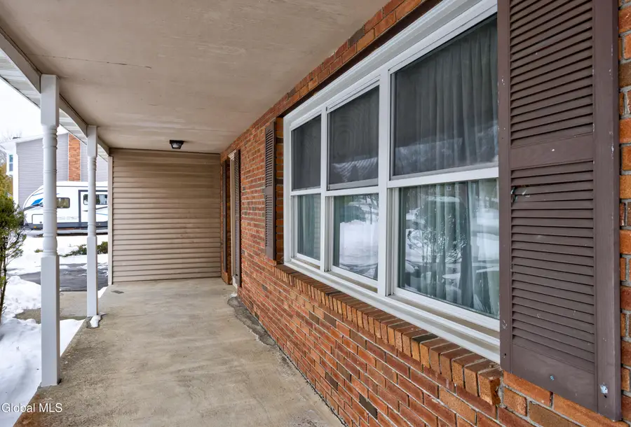 56 Alpine Drive, Colonie, NY 12110 - #3