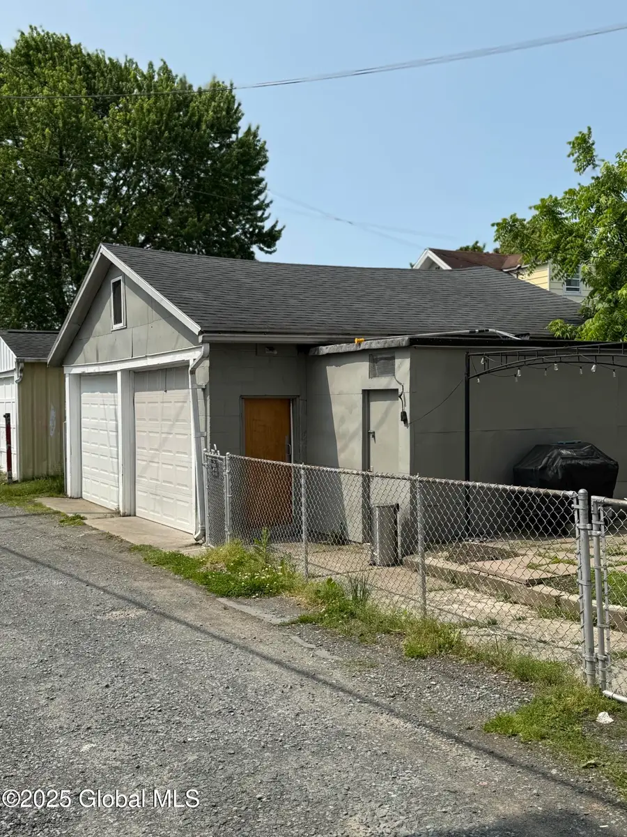 616 23rd Street, Watervliet, NY 12189 - #2