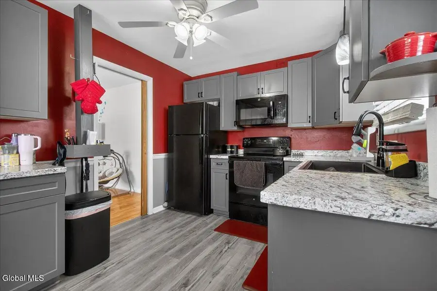 37 Hillcrest Avenue, Albany, NY 12203 - #2