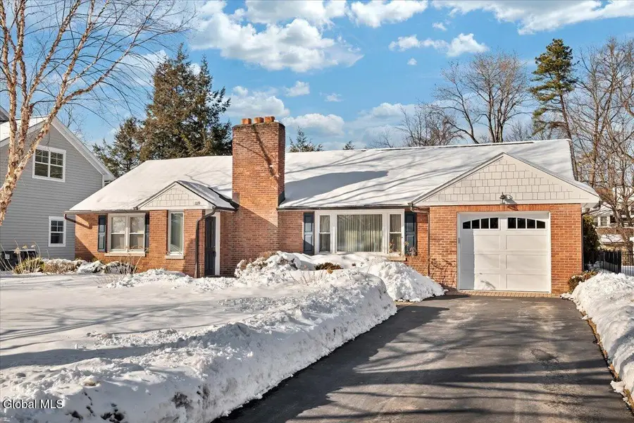 109 5th Avenue, Saratoga Springs, NY 12866 - #2