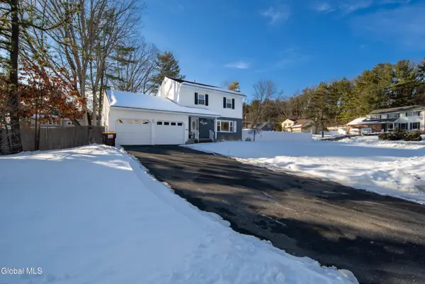 933 E Pine Hill Drive, Guilderland, NY 12303