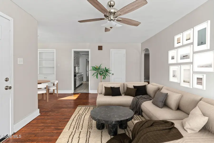 525 Kenwood Avenue, Bethlehem, NY 12054 - #2