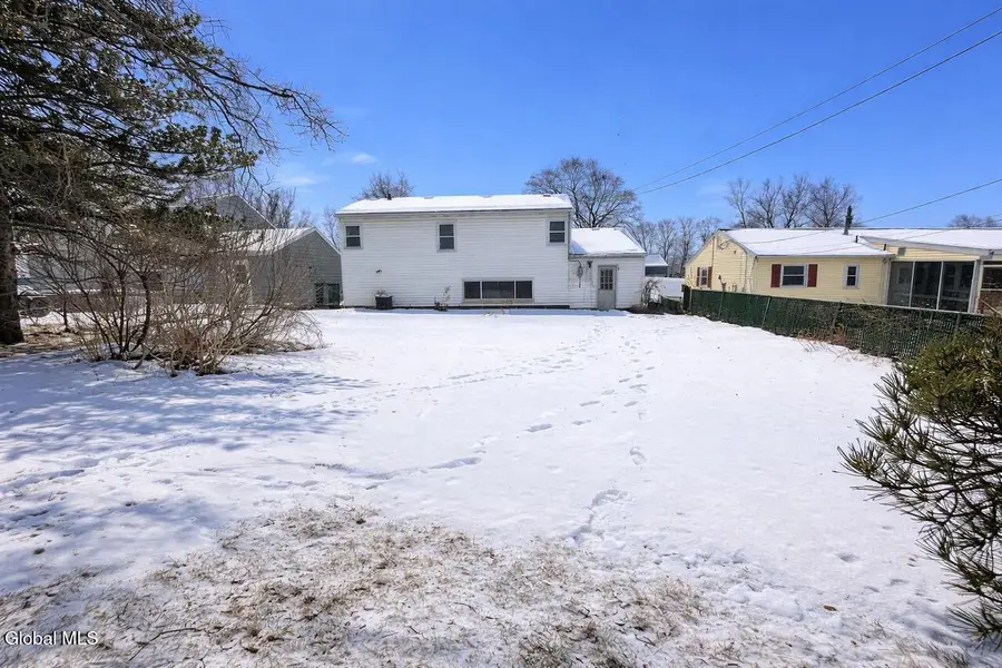 9 Dover Drive, Colonie, NY 12110 - #2