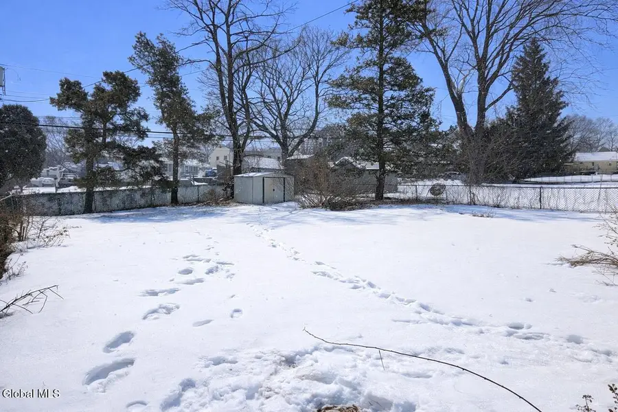 9 Dover Drive, Colonie, NY 12110 - #3