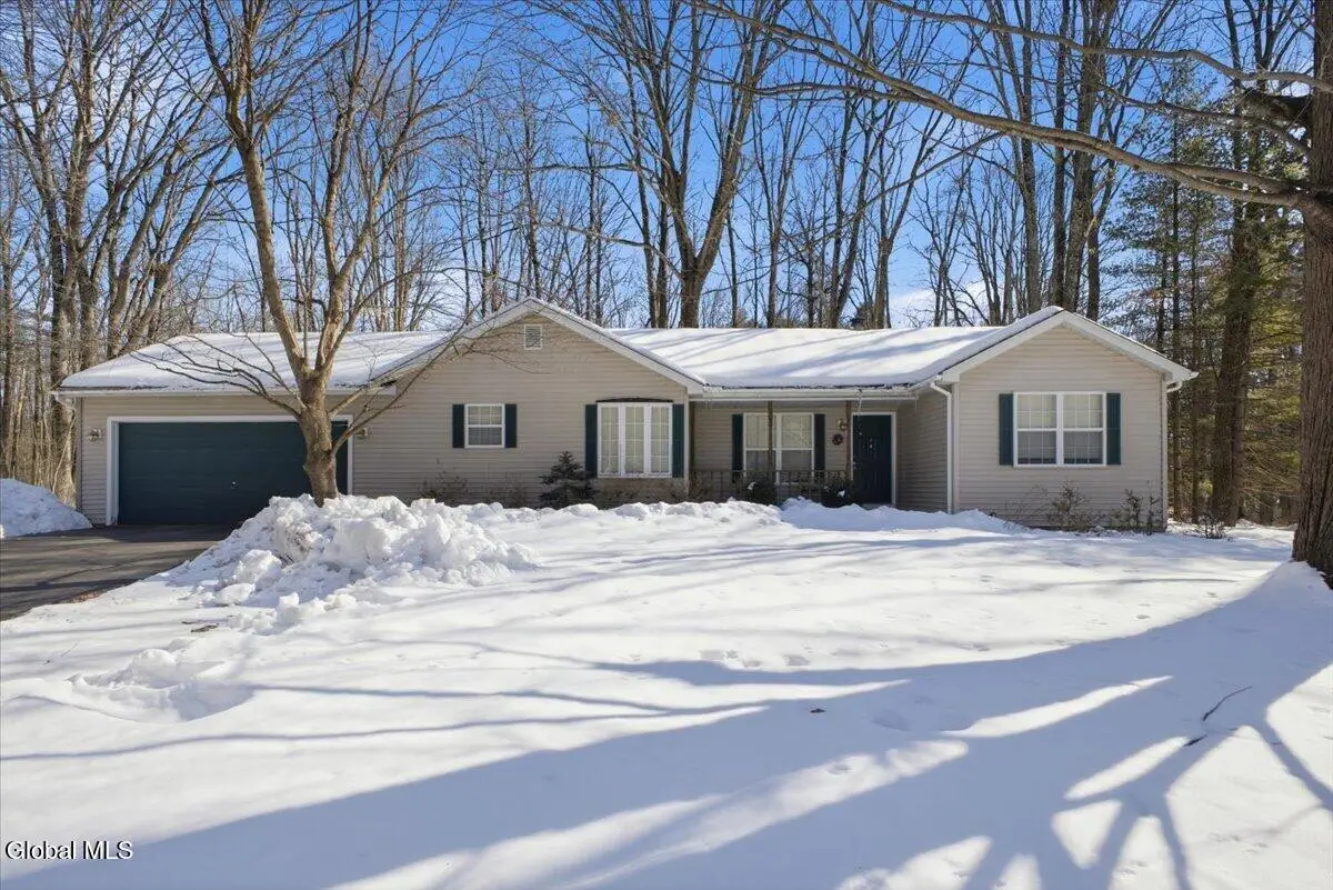 11 Schuyler Way, Northumberland, NY 12831 - #1