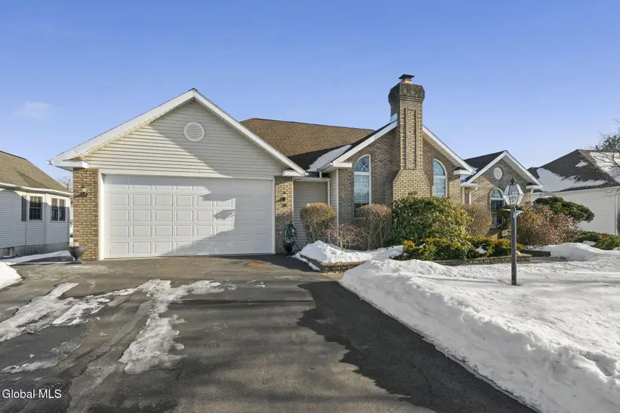 28 Dogwood Lane, Loudonville, NY 12211 - #2