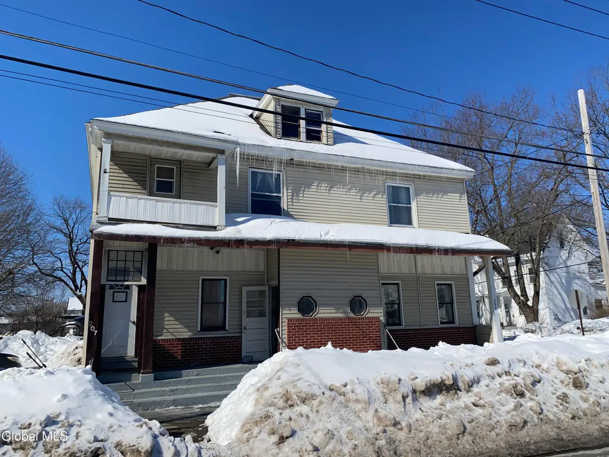 207 N Market Street, Johnstown, NY 12095 - #1