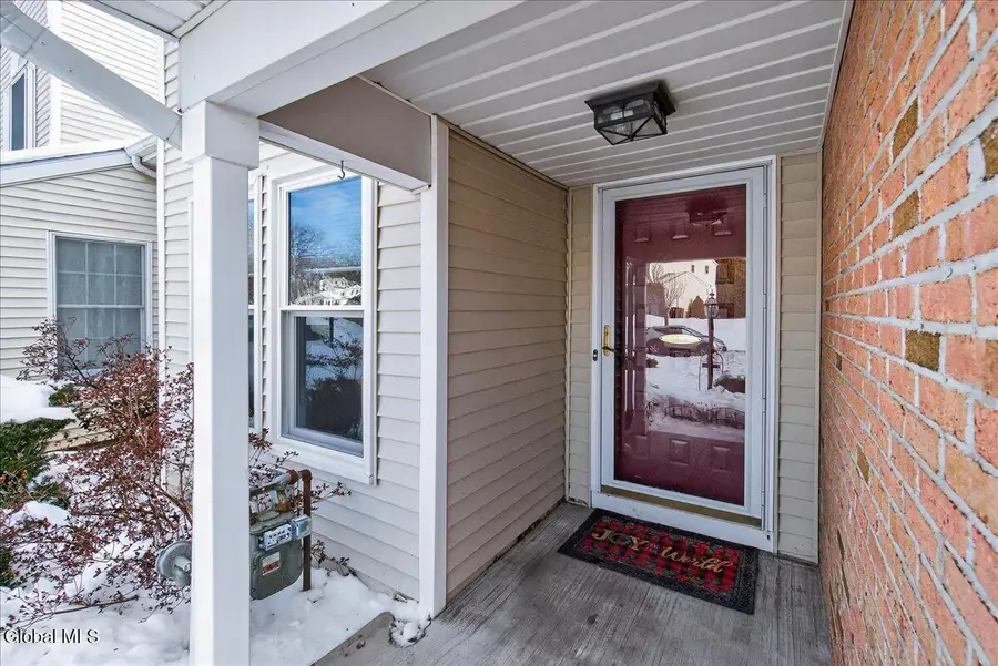 9D Tupelo Drive, Halfmoon, NY 12065 - #2