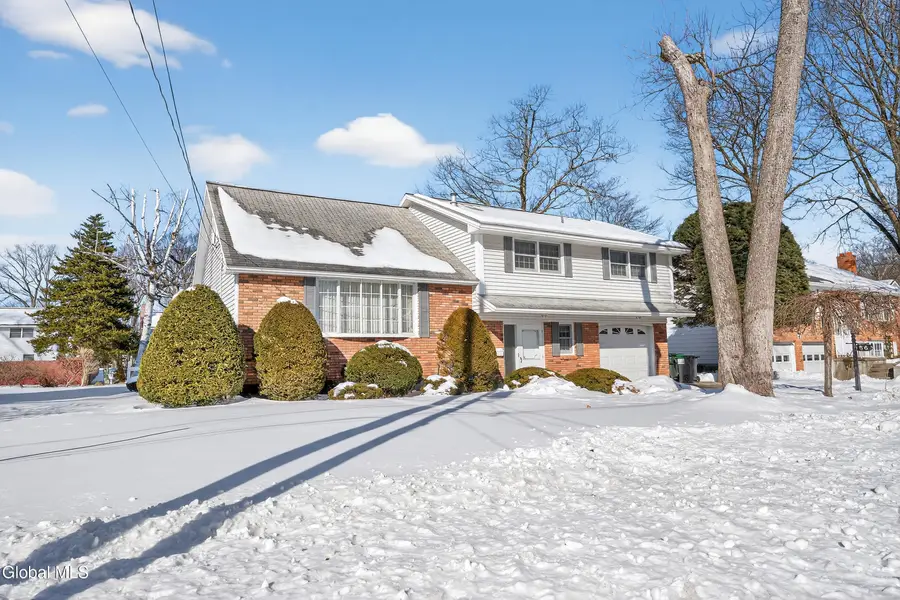 56 Bayberry Road, Rotterdam, NY 12306 - #2