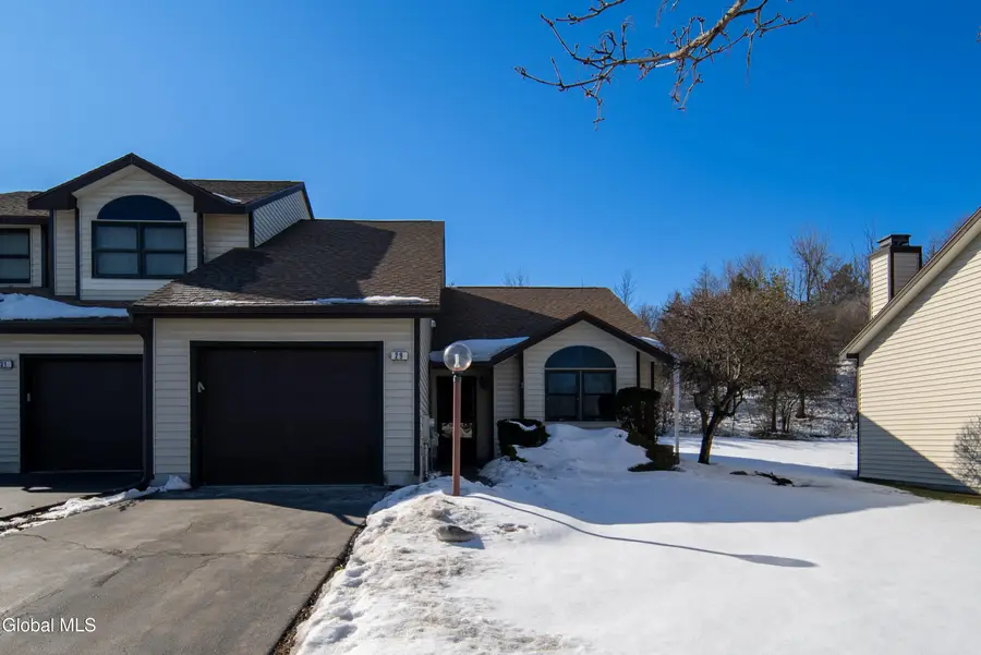 29 Surrey Hill Drive, Latham, NY 12110 - #2