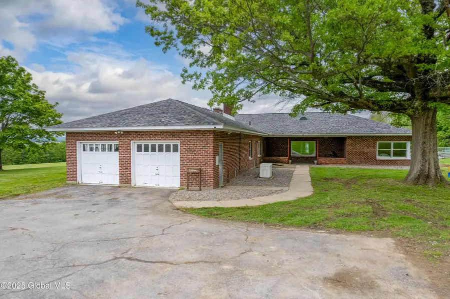 730 Mckay Road, Amsterdam, NY 12010 - #3