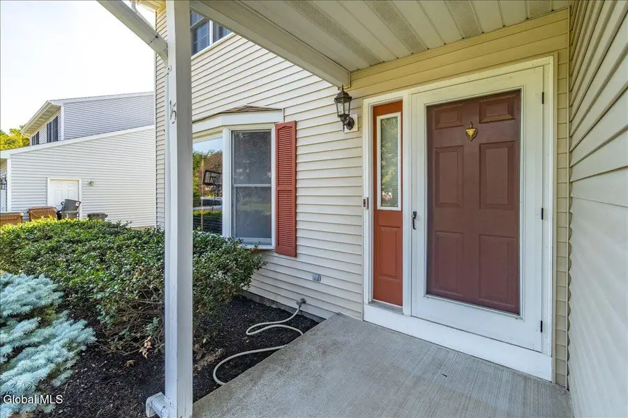 15 Frances Lane, Bethlehem, NY 12203 - #3