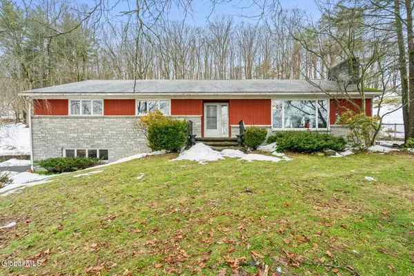 14417 Us Route 9w, New Baltimore, NY 12143