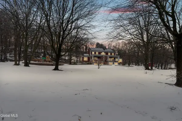 36 Oriel Lane, Rensselaer, NY 12144