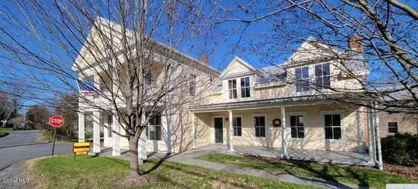 2948 County Route 9, Chatham, NY 12060