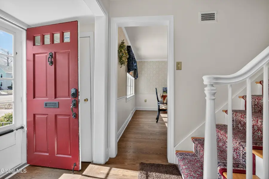 1549 Wyoming Avenue, Niskayuna, NY 12309 - #2