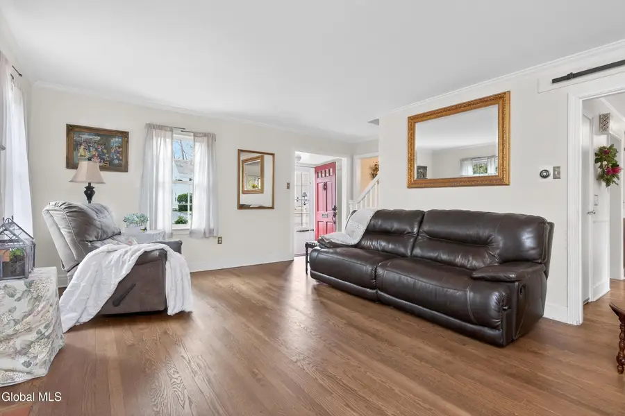 1549 Wyoming Avenue, Niskayuna, NY 12309 - #3