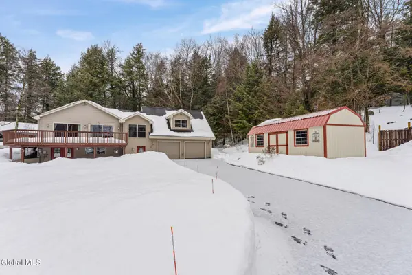 57 N Shore Road, Grafton, NY 12138