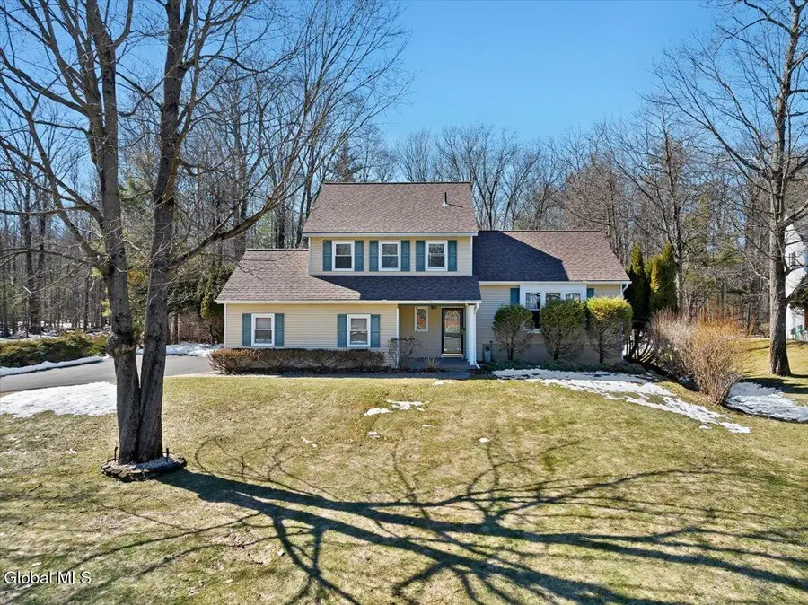 15 Durham Way, Clifton Park, NY 12065 - #2