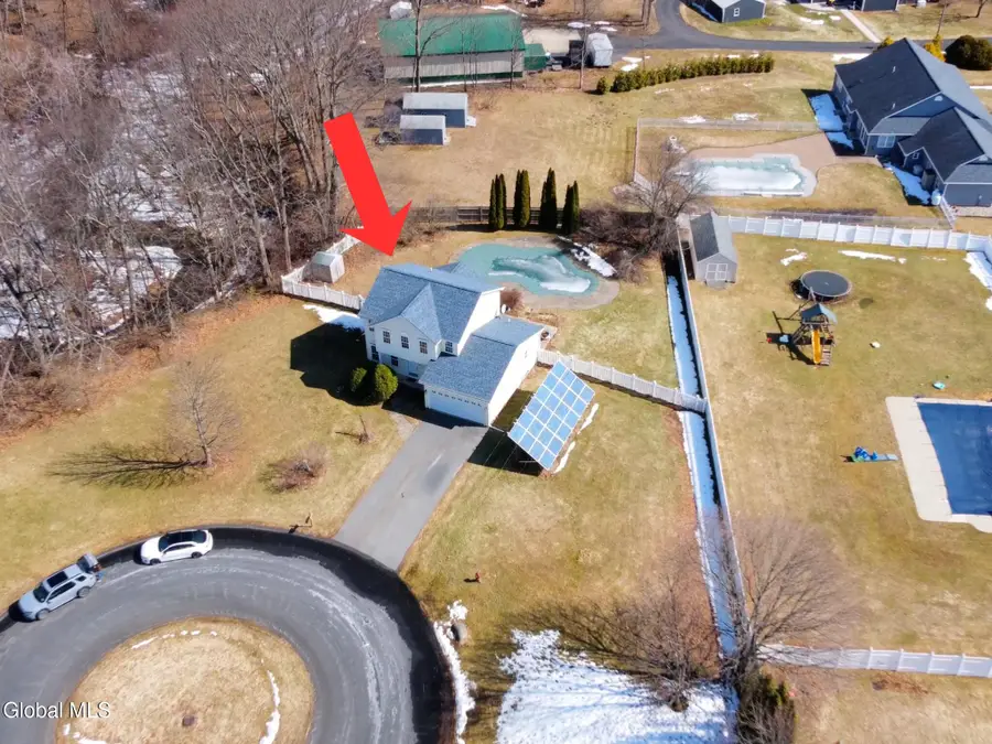 15 Tamian Pass, Malta, NY 12019 - #3