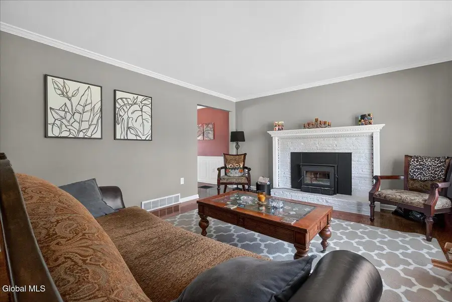 221 Droms Road, Glenville, NY 12302 - #3