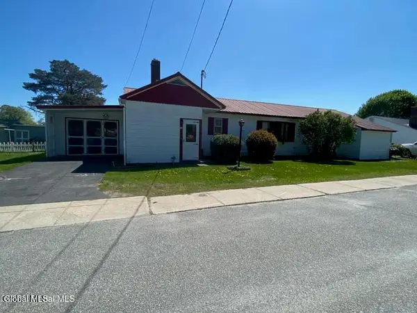 18 Liberty Street, Moriah, NY 12956