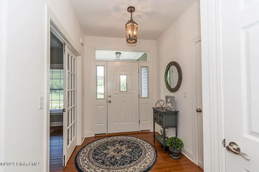 77 Lakepointe Way, Saratoga Springs, NY 12866 - #2