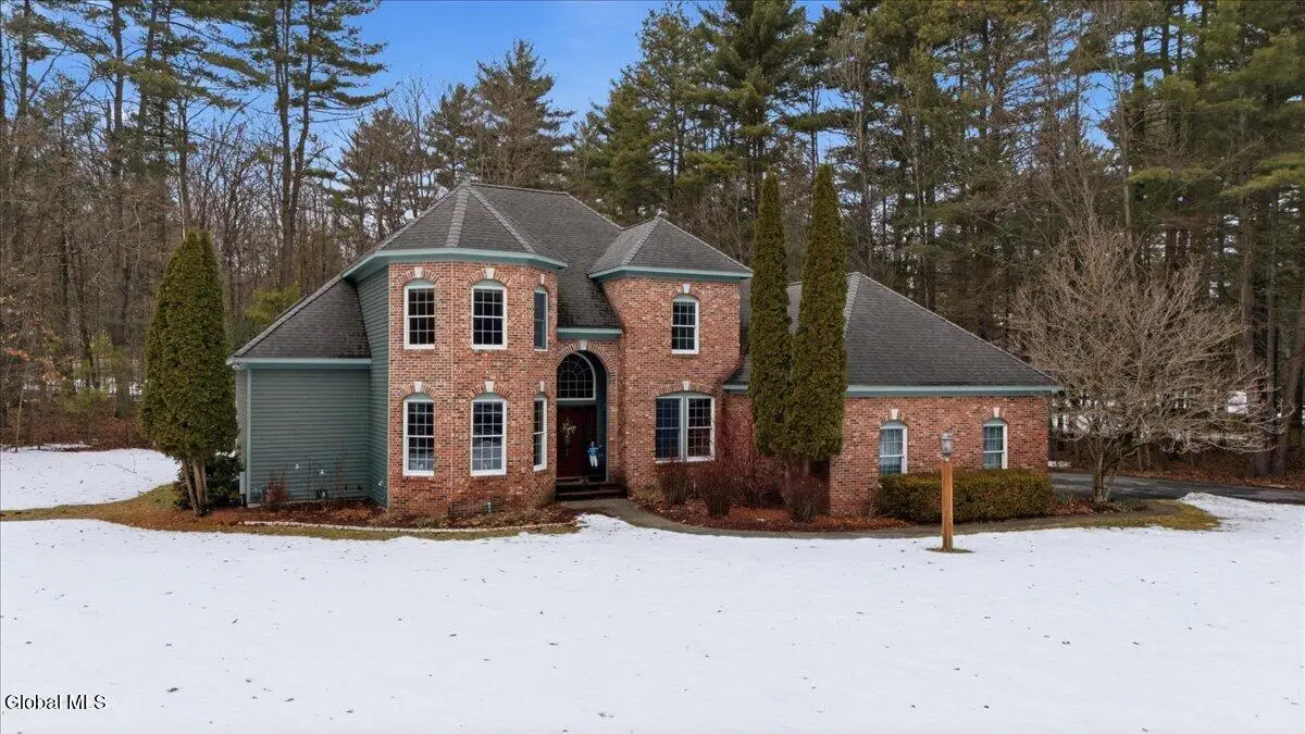 18 Founders Way, Queensbury, NY 12804 - #1