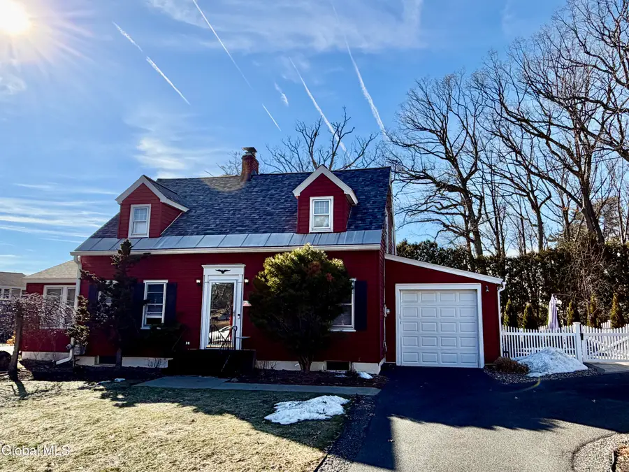 1501 Baker Avenue, Niskayuna, NY 12309 - #2