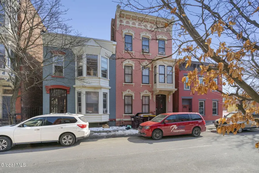 2632 5th Avenue, Troy, NY 12180 - #3