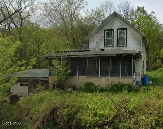 23 Dundee Avenue, Hoosick Falls, NY 12090 - #3