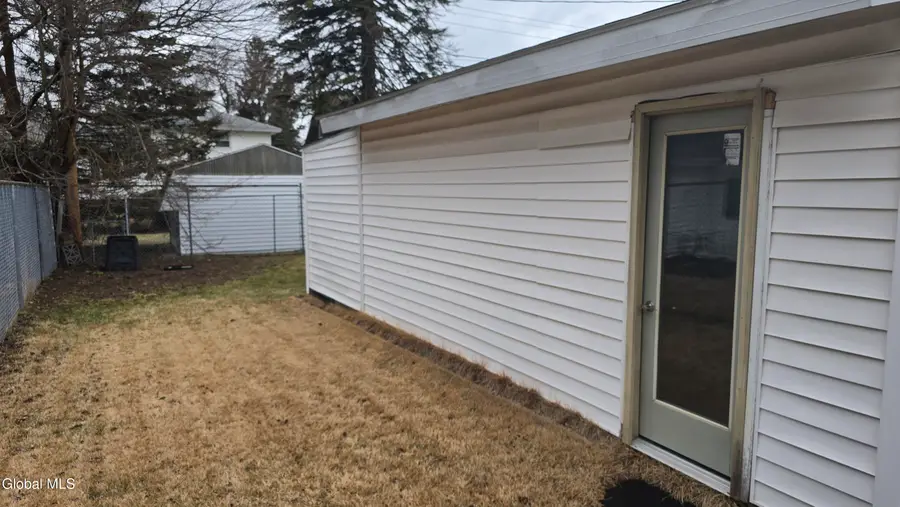 35 Eastholm Road, Schenectady, NY 12304 - #3