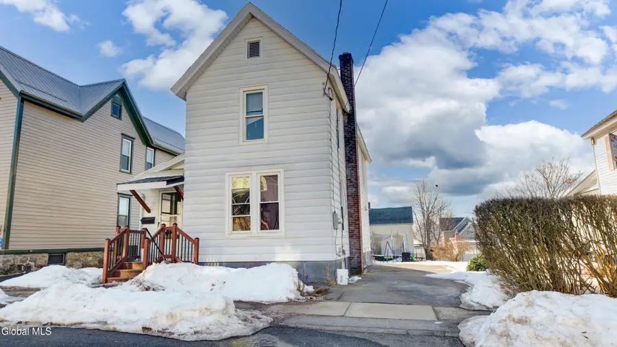 4 Oak Street, Johnstown, NY 12095 - #2