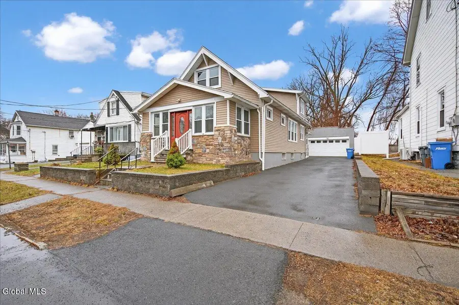 36 Frost Place, Albany, NY 12205 - #3