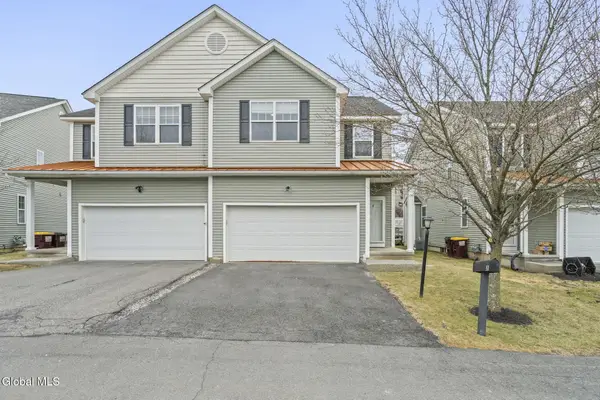 8 Amalia Lane, Rensselaer, NY 12144