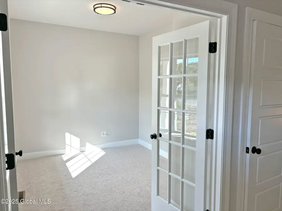 3 Hunter Court, Milton, NY 12020 - #3