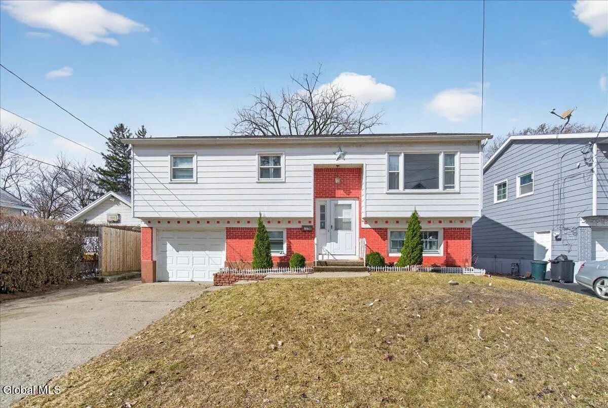 1750 Hamburg Street, Schenectady, NY 12304 - #1