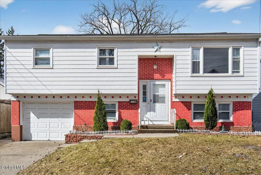 1750 Hamburg Street, Schenectady, NY 12304 - #2