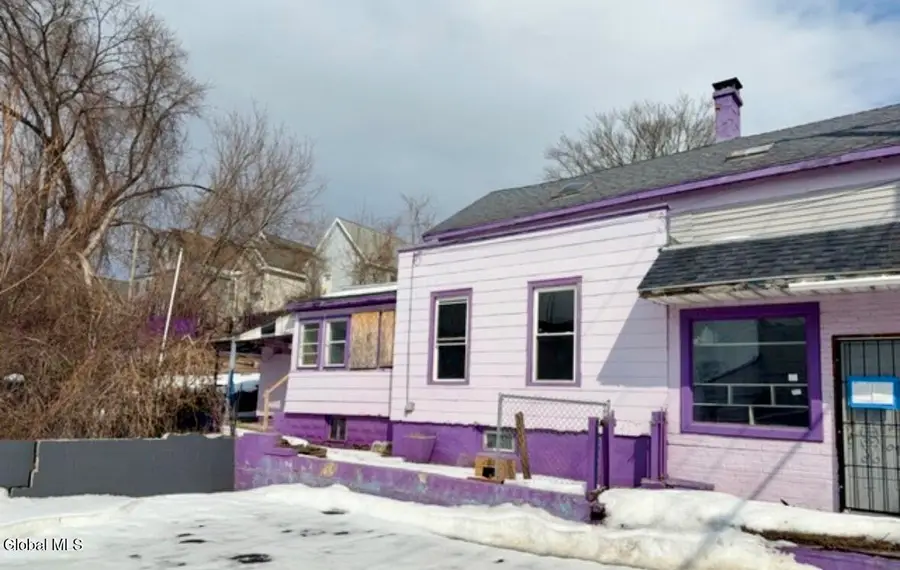 4 Close Street, Schenectady, NY 12307 - #3