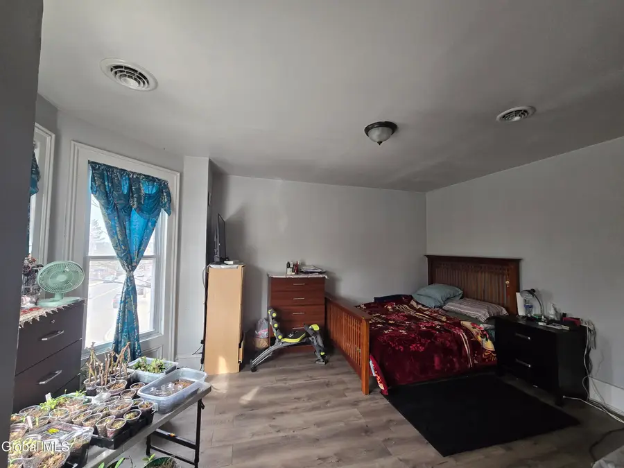 603 Nott Street, Schenectady, NY 12308 - #3